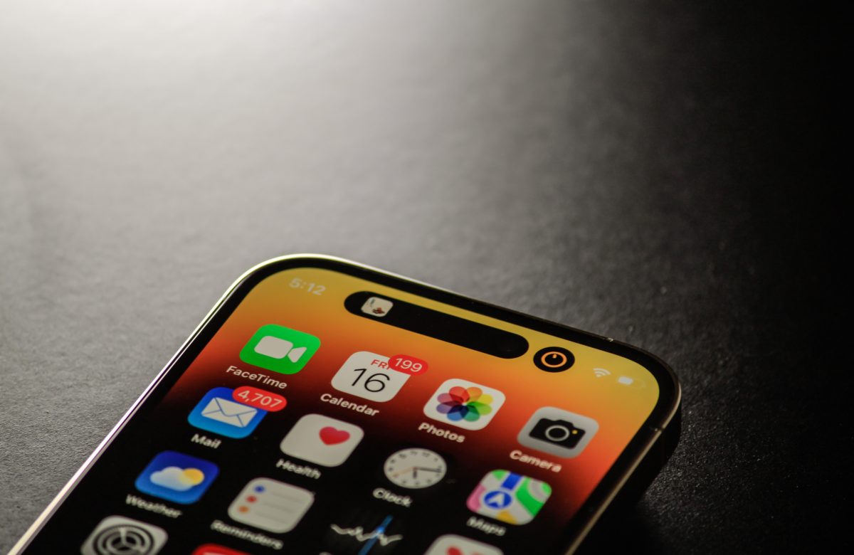Discover Why a Refurbished iPhone XR is As Good As New